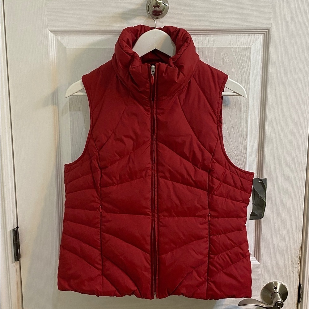 Kenneth Cole Reaction Puffer Vest Womens Large Red Down Feathers Zip Pockets